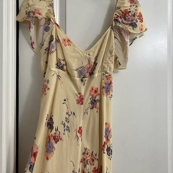 Zara brand new maxi floral dress - Picture 5 of 9